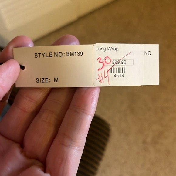 Rebecca Elliott size medium cardigan - Picture 4 of 4